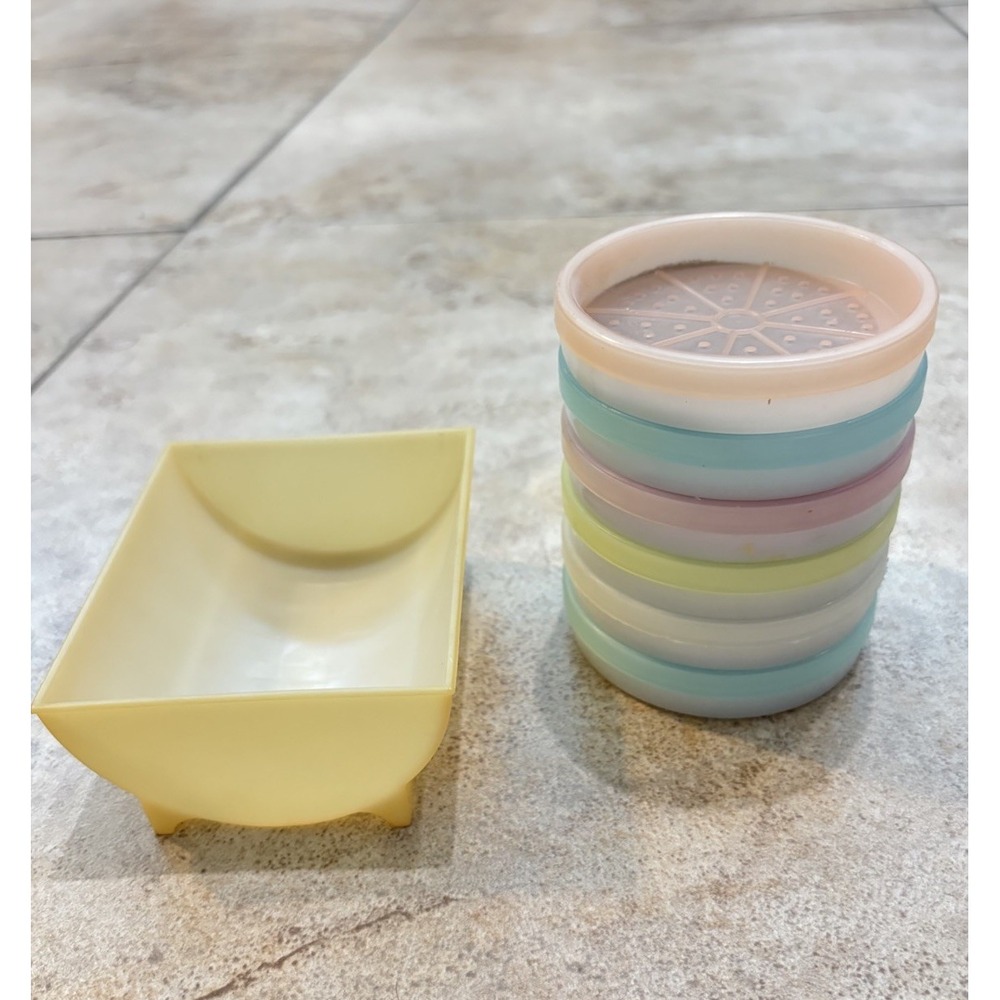 Vintage Tupperware Pastel Wagon Wheel Coaster 567 Set of 6 with Caddy 566 Retro